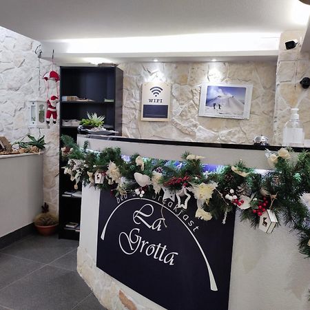 B&B La Grotta นีโกโลซี ภายนอก รูปภาพ