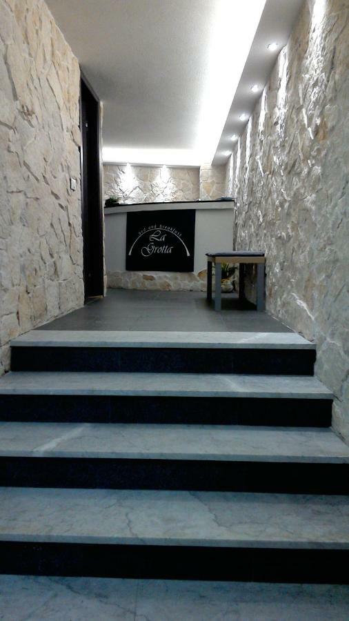 B&B La Grotta นีโกโลซี ภายนอก รูปภาพ