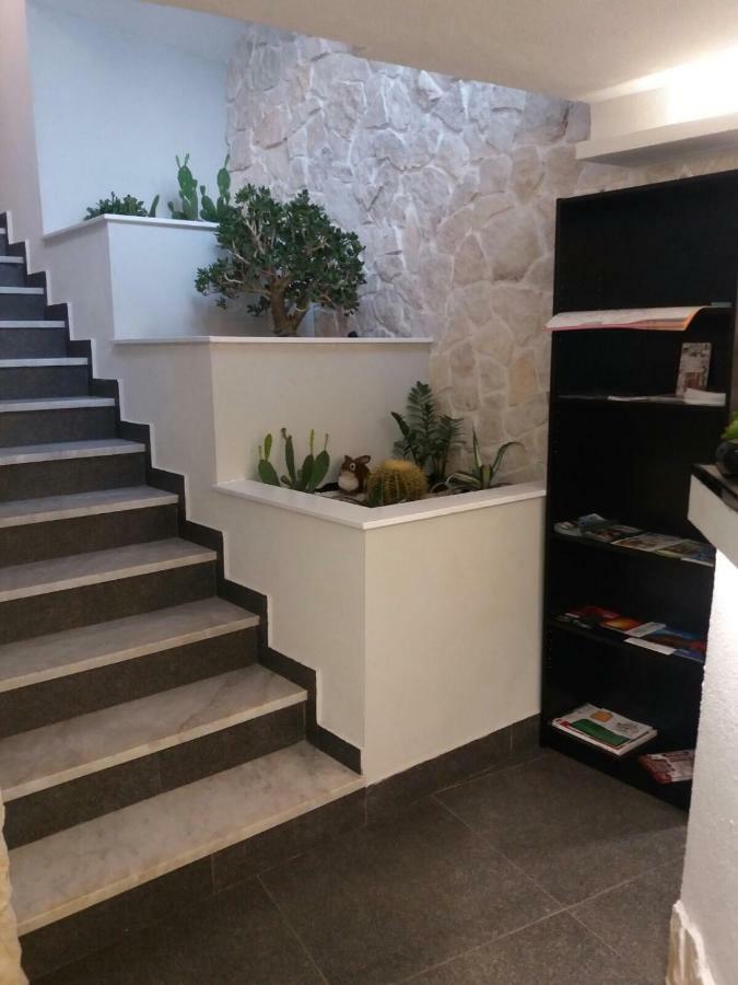 B&B La Grotta นีโกโลซี ภายนอก รูปภาพ
