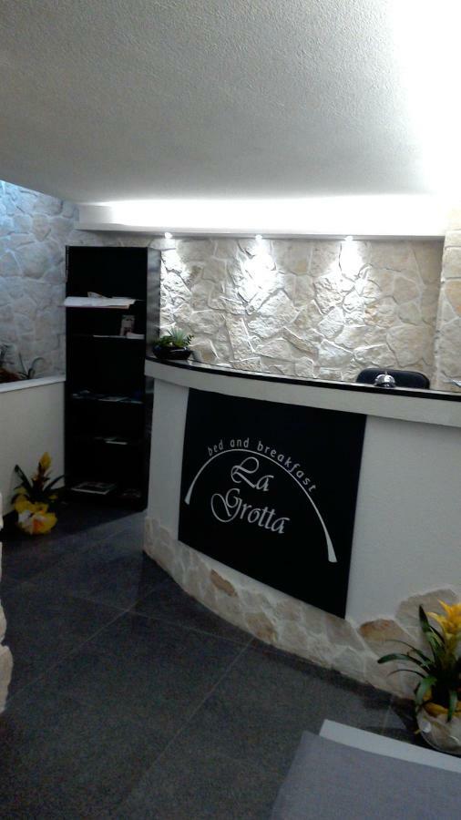 B&B La Grotta นีโกโลซี ภายนอก รูปภาพ